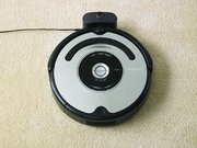 Робот-пылесос АйРобот Roomba 555 фото 3 в Тюмени Робот-пылесос iRobot Roomba 555 фото 3 в Тюмени