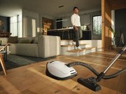 Пылесос Miele SGDA3 Complete C3 125 Edition белый лотос фото 4 в Тюмени