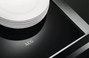 Встраиваемый ящик для подогрева посуды AEG KDK911424M фото 2 в Тюмени