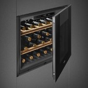 Встраиваемый винный шкаф Smeg CVI121B3 фото 3 в Тюмени