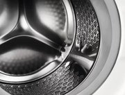 Стиральная машина Electrolux EW9F1R61B фото 3 в Тюмени