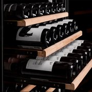 Встраиваемый винный шкаф Dunavox DVS-19.50C фото 4 в Тюмени