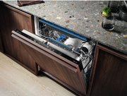 Встраиваемая посудомоечная машина Electrolux EEM48321L фото 2 в Тюмени