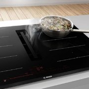Индукционная варочная панель с интегрированной вытяжкой BOSCH PXX821D66E фото 3 в Тюмени