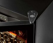 Встраиваемый монотемпературный винный шкаф EuroCave V-059 K-800014-S фото 3 в Тюмени