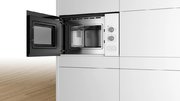 Встраиваемая микроволновая печь Bosch BFL520MW0 фото 4 в Тюмени
