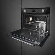 Компактный духовой шкаф с пароваркой Smeg SF4920VCN1 фото 2 в Тюмени