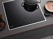 Индукционная панель конфорок с сенсорным управлением Miele KM7201 FR фото 3 в Тюмени