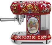 Кофемашина Smeg ECF01DGEU фото 2 в Тюмени