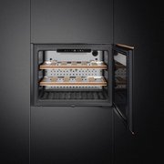 Встраиваемый винный холодильник Smeg CVI621NR3 фото 3 в Тюмени