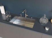 Смеситель Омойкири NAKAGAWA 2 PLUS BL фото 4 в Тюмени Смеситель Omoikiri NAKAGAWA 2 PLUS BL фото 4 в Тюмени