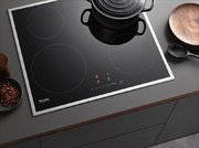 Индукционная варочная панель Miele KM7201 FR новая, с витрины (без коробки) фото 3 в Тюмени