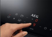 Варочная панель AEG IKB32300CB фото 2 в Тюмени