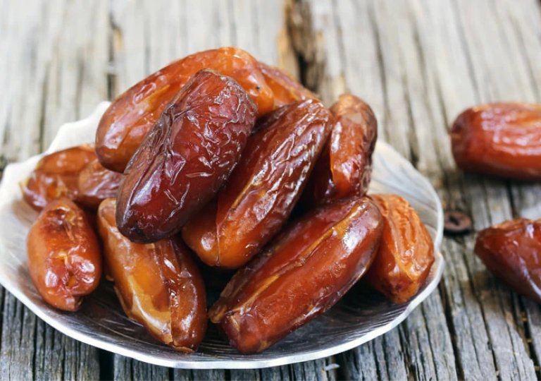 Можно ли, как и сколько хранить финики в холодильнике? Можно ли, как и сколько хранить финики в холодильнике?