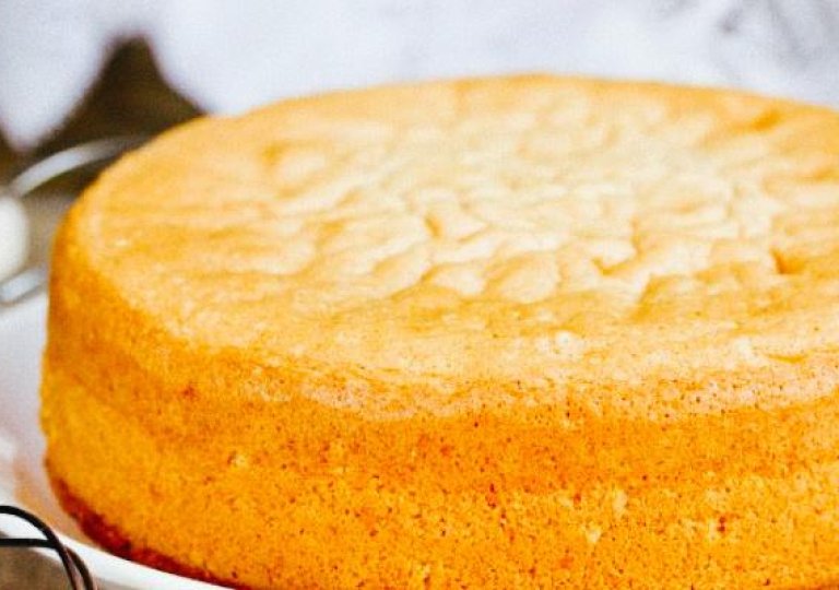 Можно ли, как и сколько хранить бисквит в холодильнике?