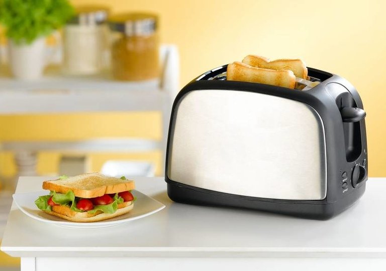 Функциональные возможности тостера премиум-класса Функциональные возможности тостера премиум-класса