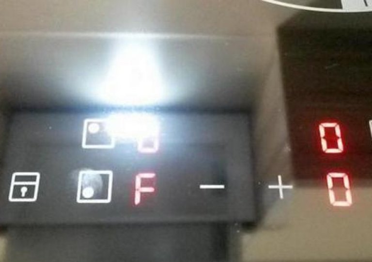 Ошибки варочной панели: коды неисправностей и их исправление Ошибки варочной панели: коды неисправностей и их исправление