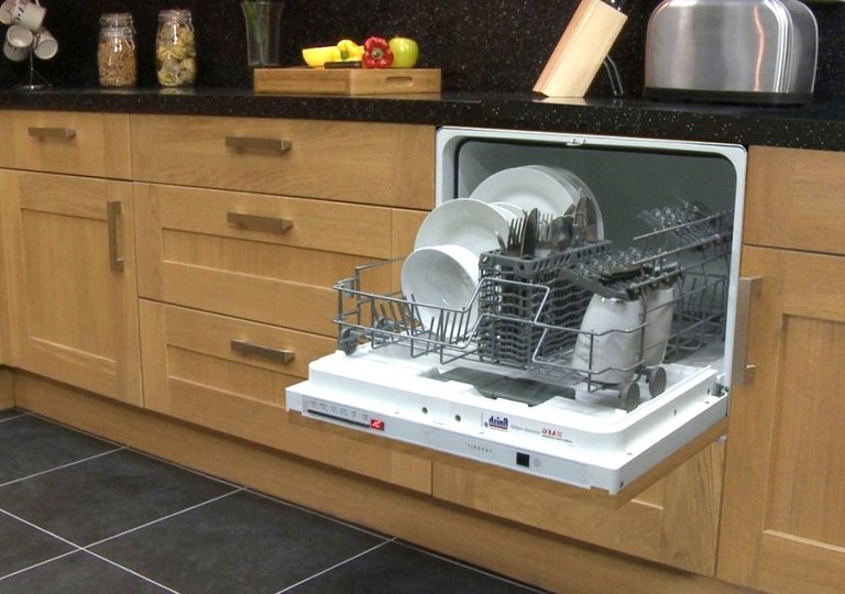 Каких размеров бывают встраиваемые посудомоечные машины Каких размеров бывают встраиваемые посудомоечные машины