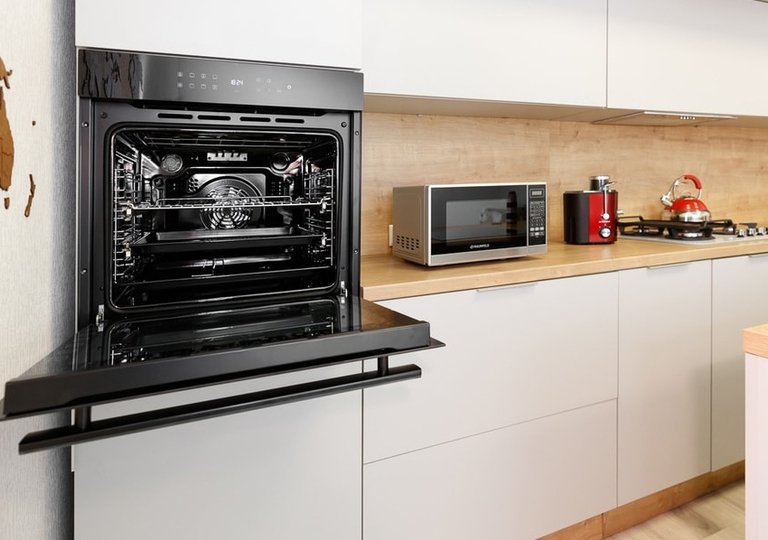 Обзор духового шкафа MAUNFELD EOEH.7611SCB Обзор духового шкафа MAUNFELD EOEH.7611SCB